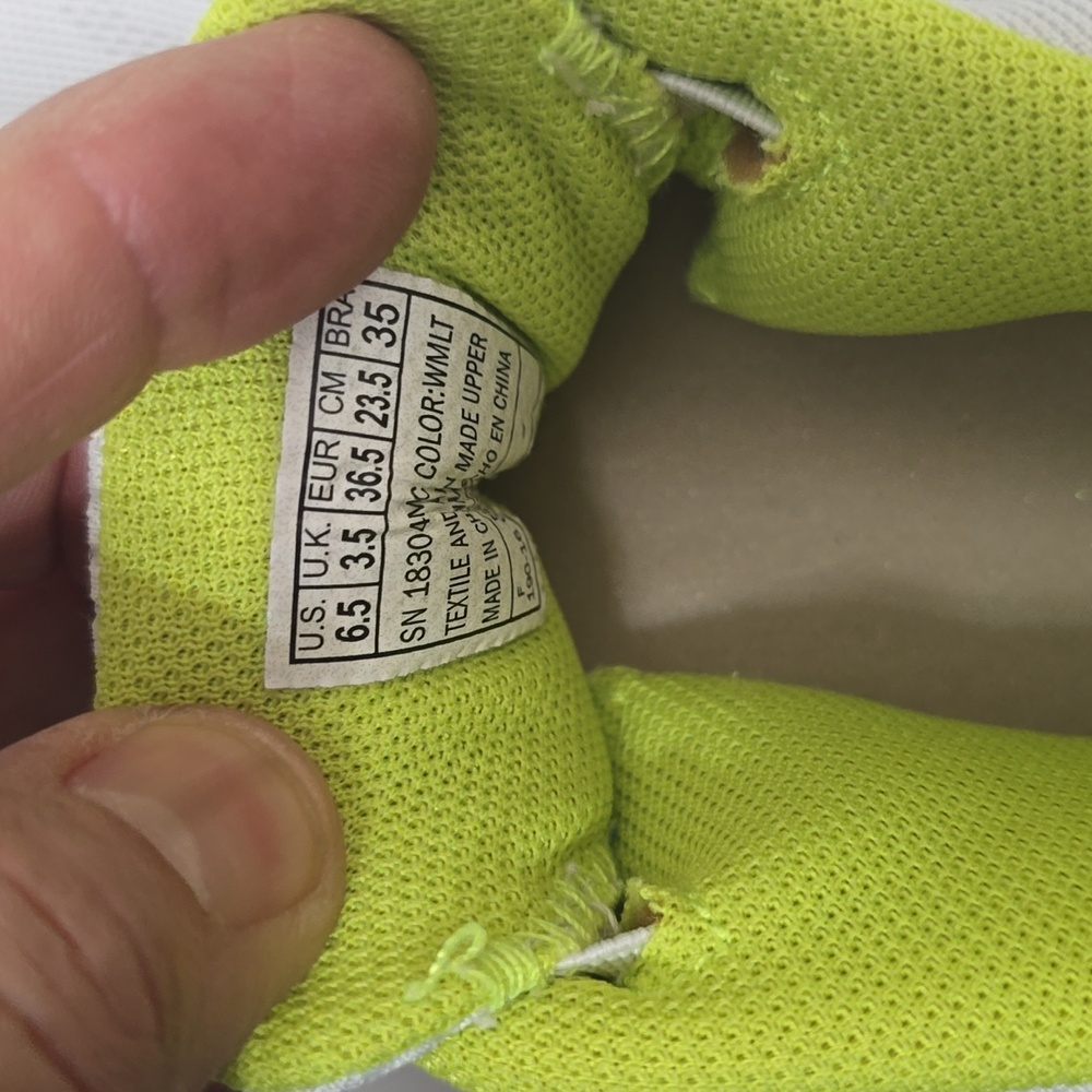 Skechers Slip On, 6.5 - Picture 6 of 6
